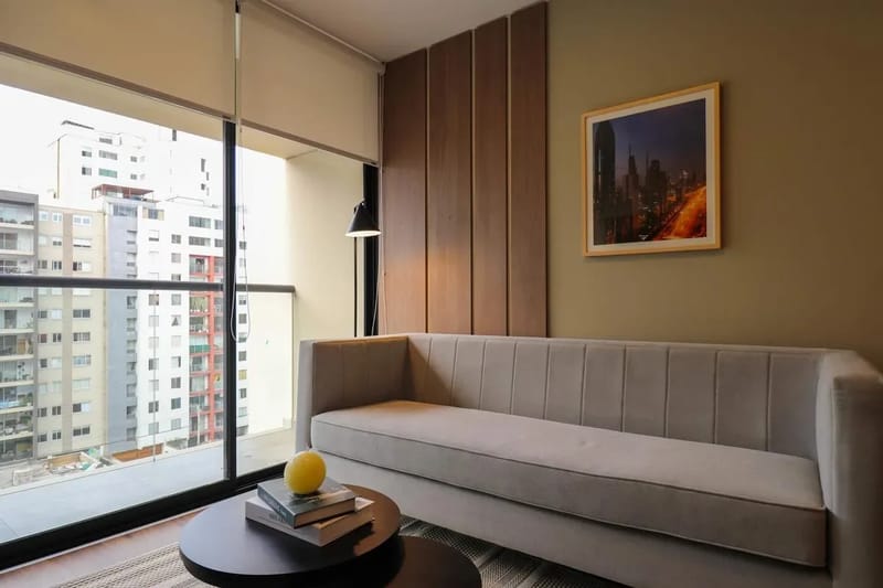 Majestic 2BR w/ Comfy Balcony Near Kennedy Park