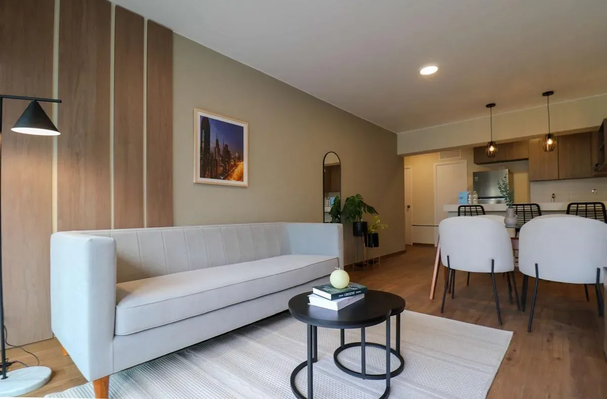 Majestic 2BR w/ Comfy Balcony Near Kennedy Park