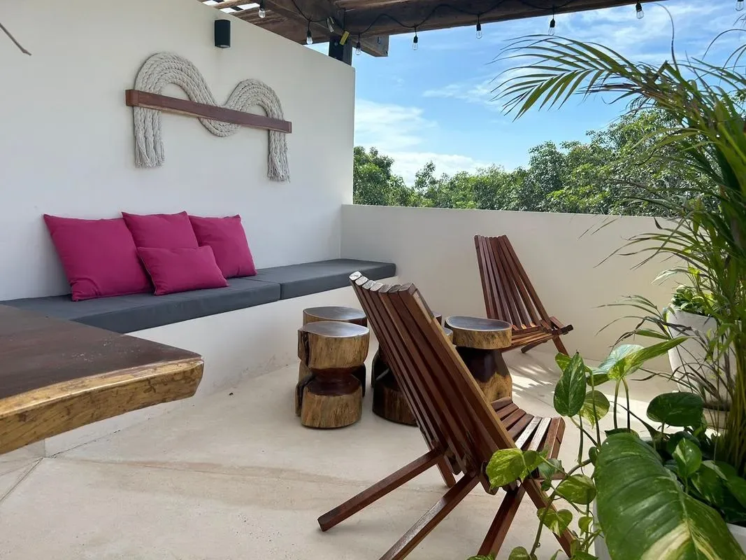 Cozy 2BR with Private Lovely Terrace