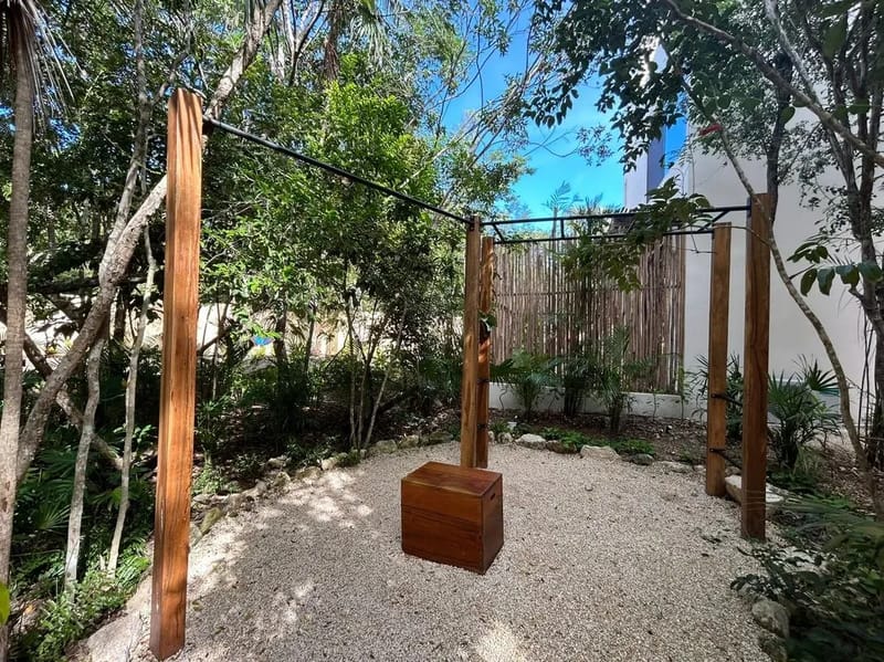 Cozy 2BR with Private Lovely Terrace