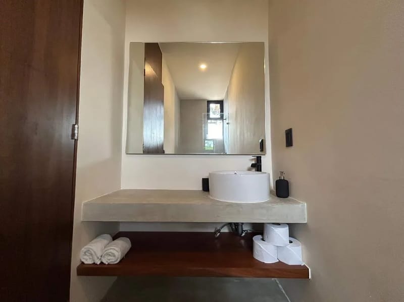 Cozy 2BR with Private Lovely Terrace