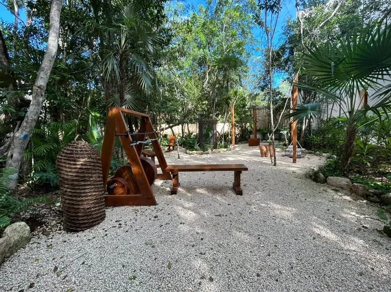 Cozy 2BR with Private Lovely Terrace
