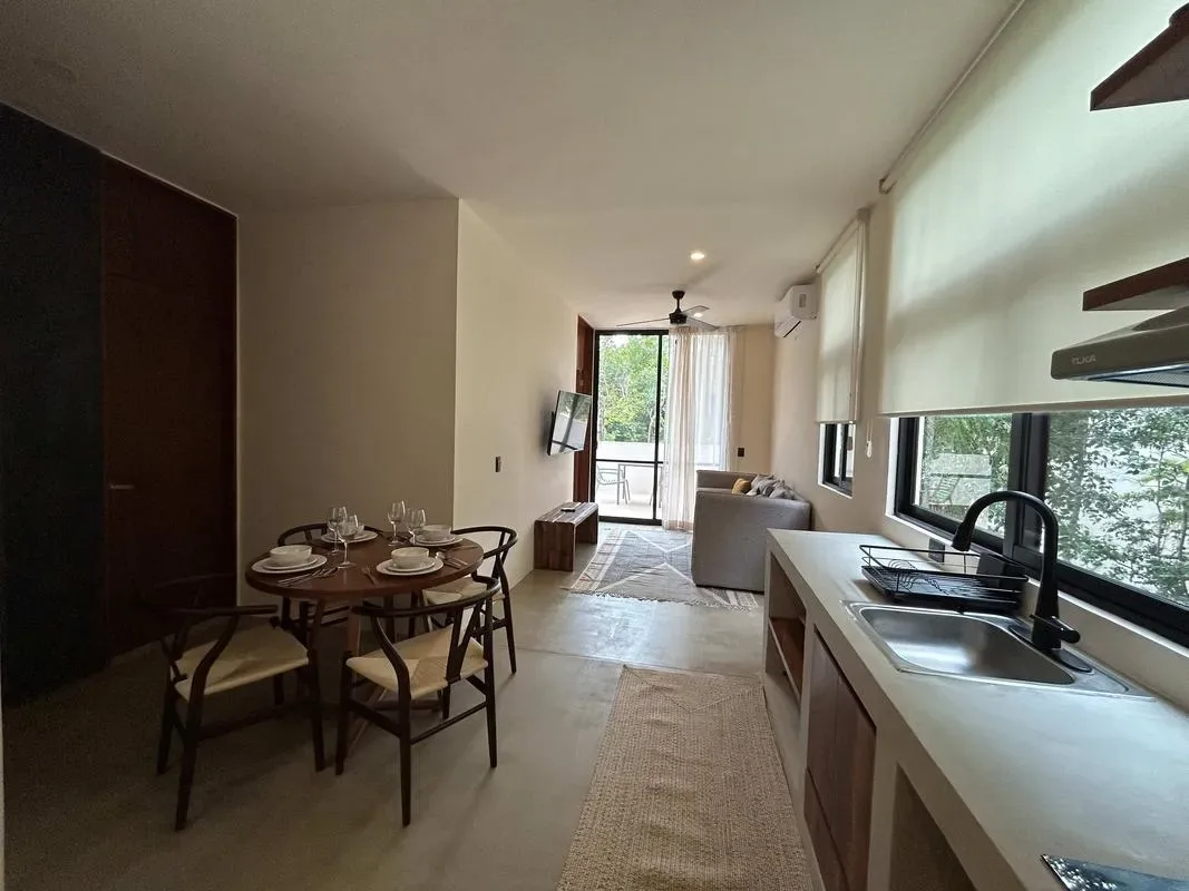 Cozy 2BR with Private Lovely Terrace