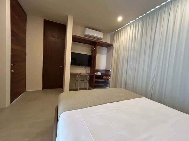 Cozy 2BR with Private Lovely Terrace