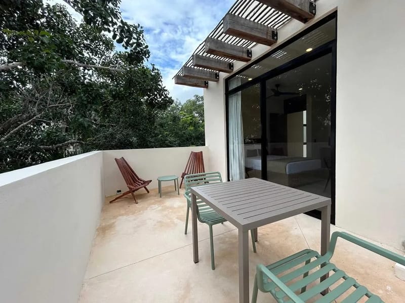 Cozy 2BR with Private Lovely Terrace