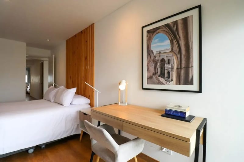 3BR Premium Cityview w/ Balcony in Miraflores