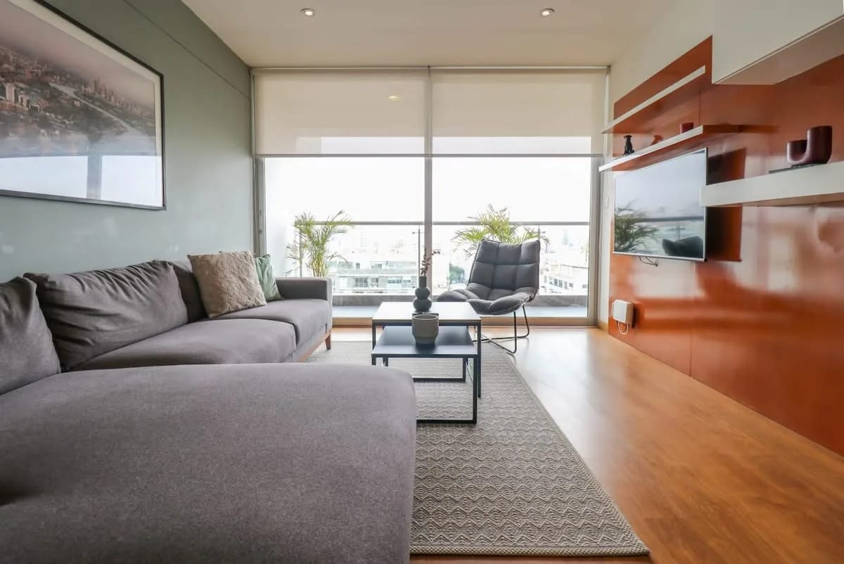 3BR Premium Cityview w/ Balcony in Miraflores