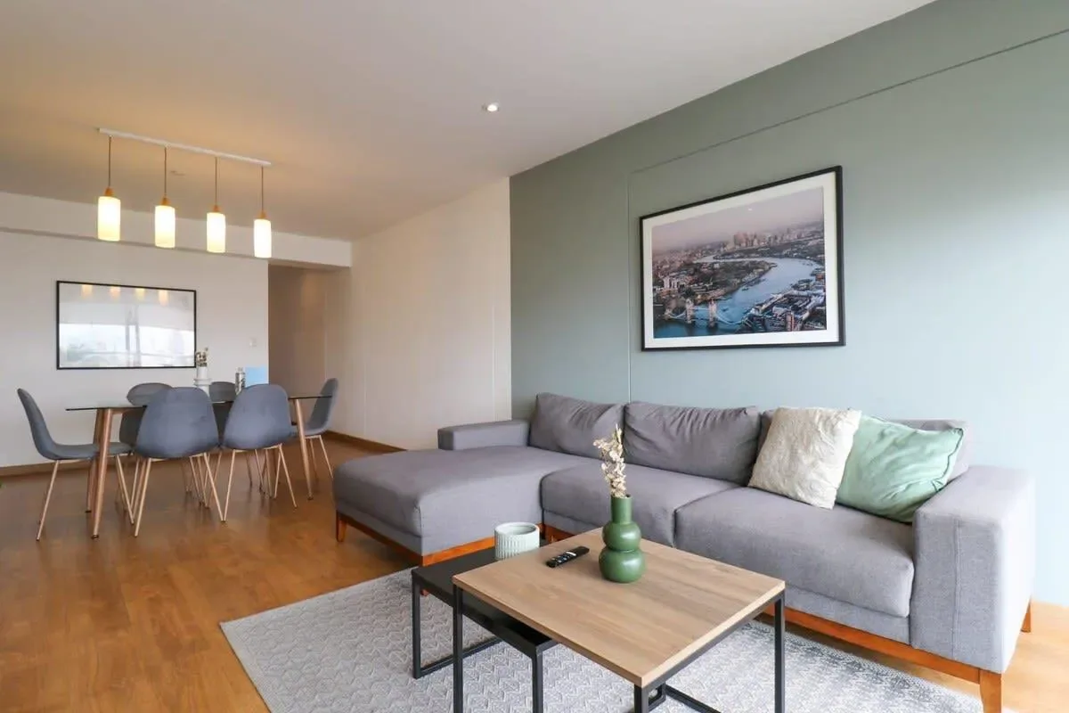 3BR Premium Cityview w/ Balcony in Miraflores