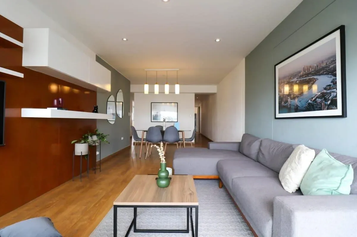 3BR Premium Cityview w/ Balcony in Miraflores