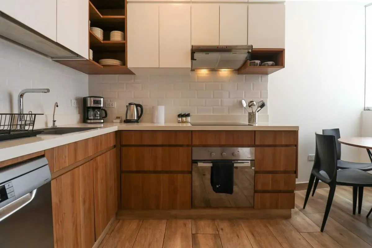 3BR Premium Cityview w/ Balcony in Miraflores