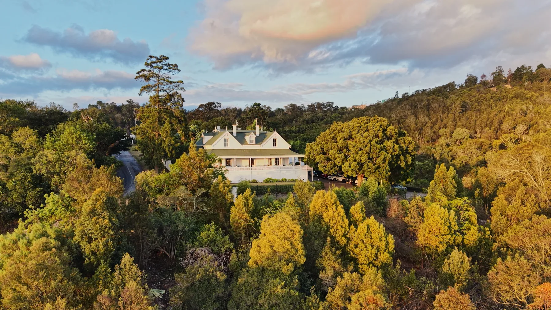 Falcons View Manor