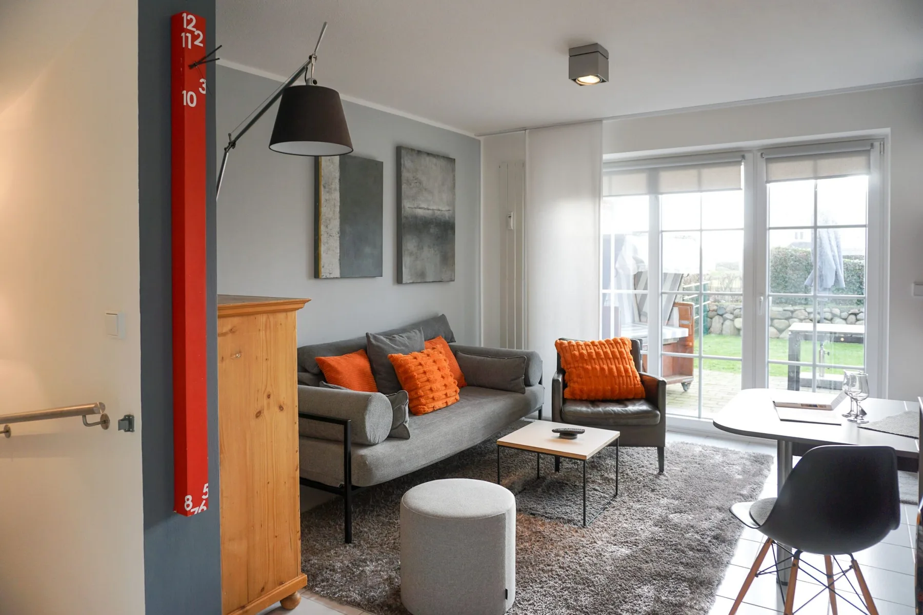 2-Raum-Appartement im Erd- und UG mit ca. 53m² Nutzfläche für max. zwei Personen