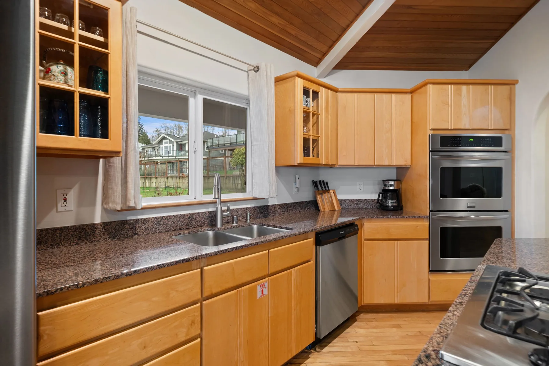 Point Whitehorn Cottage