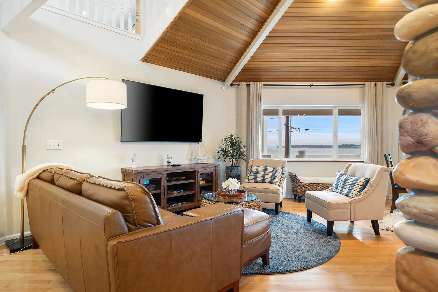 Point Whitehorn Cottage