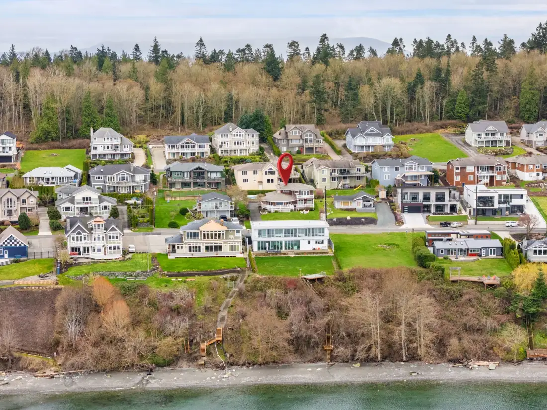 Point Whitehorn Cottage