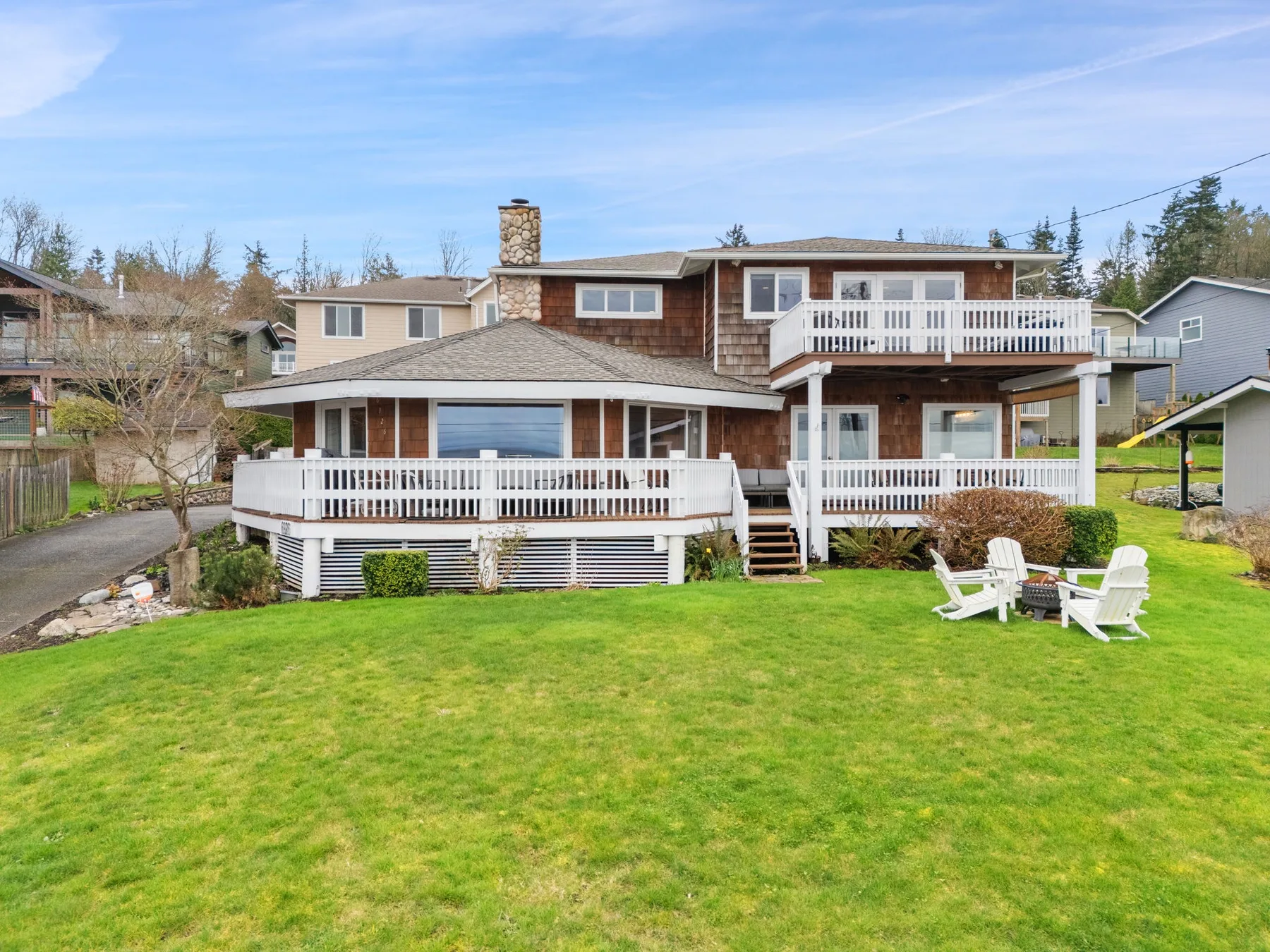 Point Whitehorn Cottage