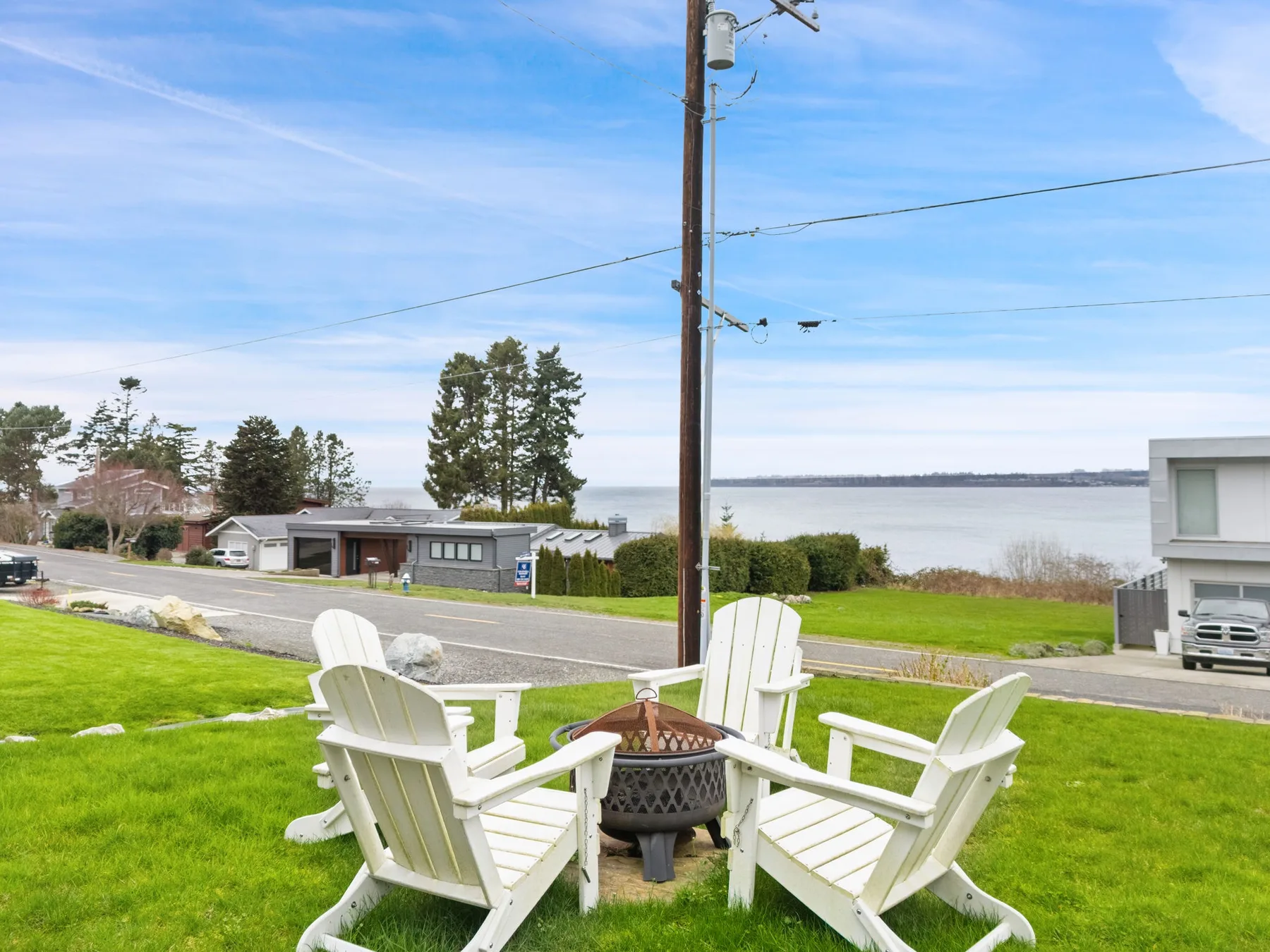 Point Whitehorn Cottage