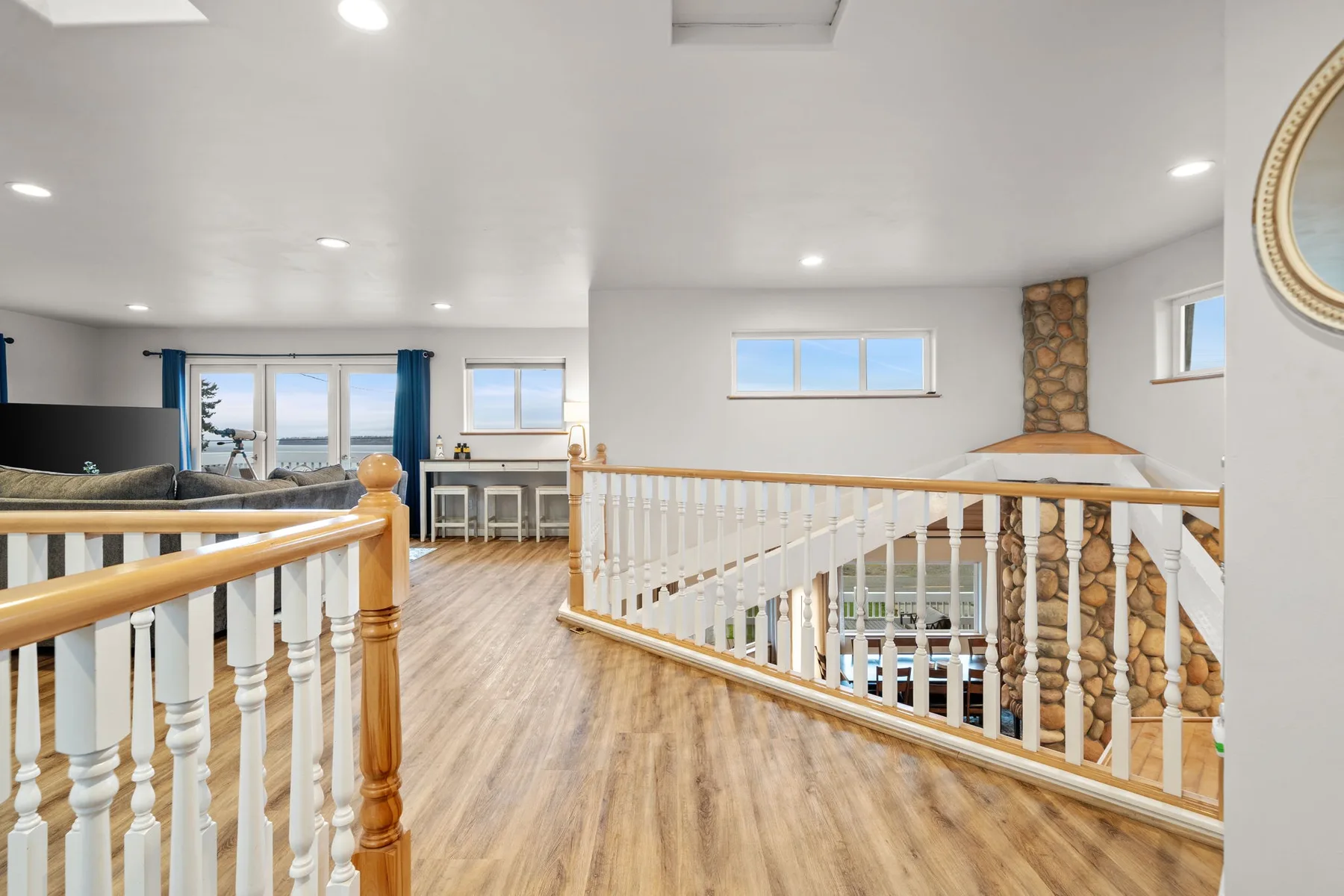 Point Whitehorn Cottage