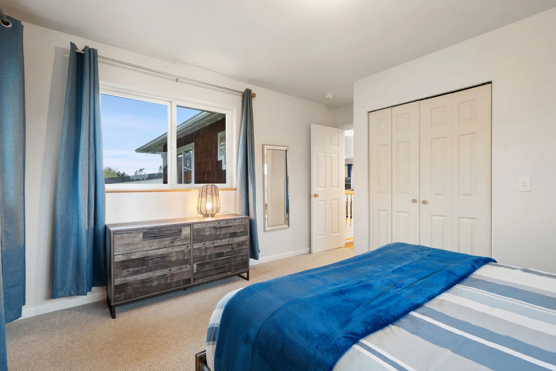 Point Whitehorn Cottage