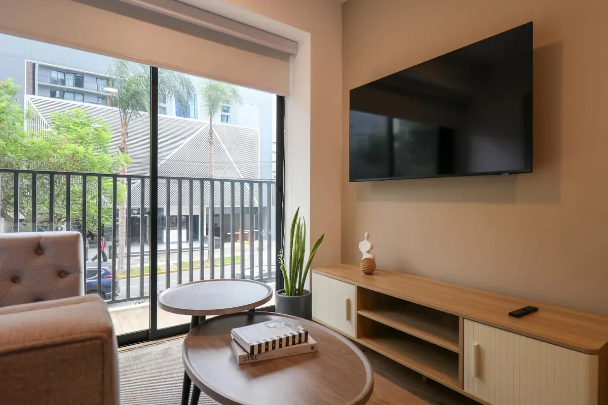 Comfortable Living 2BR w/ Balcony in San Isidro