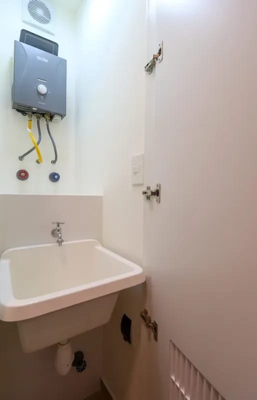 Comfortable Living 2BR w/ Balcony in San Isidro