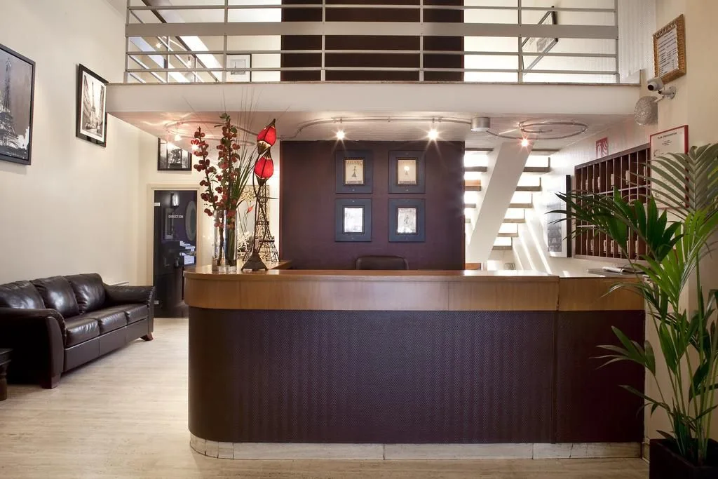 Hotel room or interior