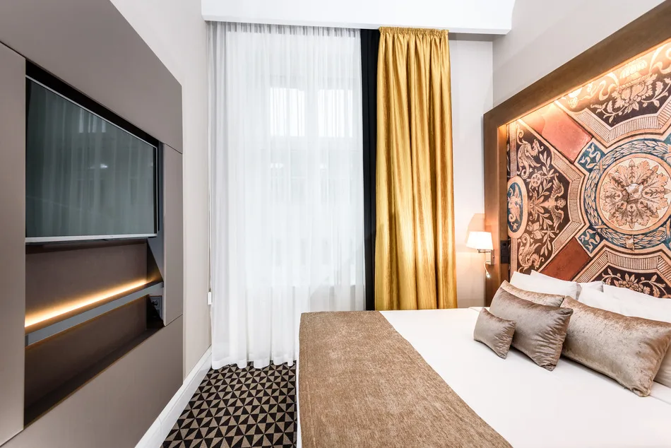 Superior room