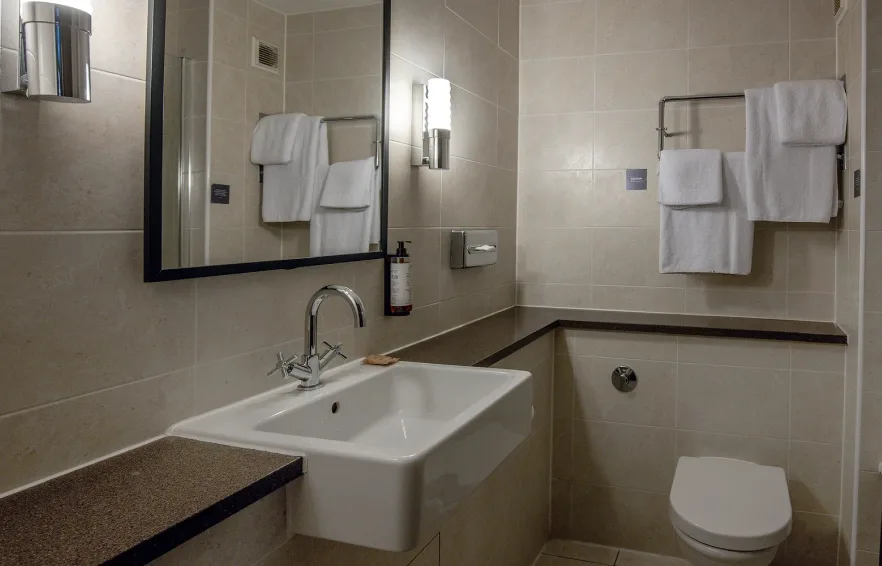 Habitación clásica con dos camas individuales