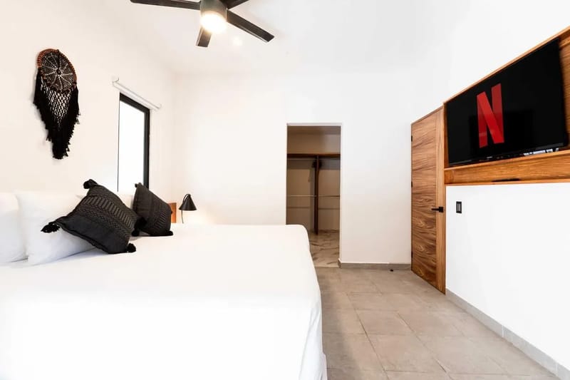 Sunny 2BR Hideaway in Playacar