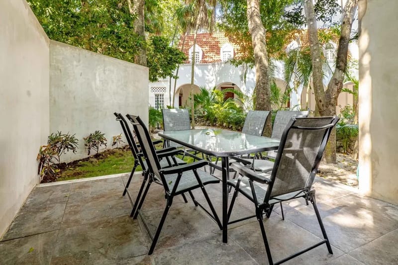 Sunny 2BR Hideaway in Playacar