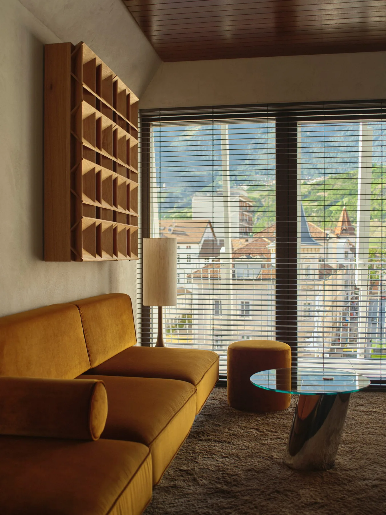 Aurora guest room