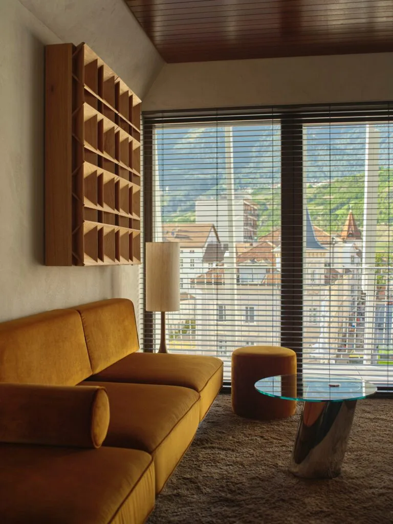 Interior del hotel Aurora
