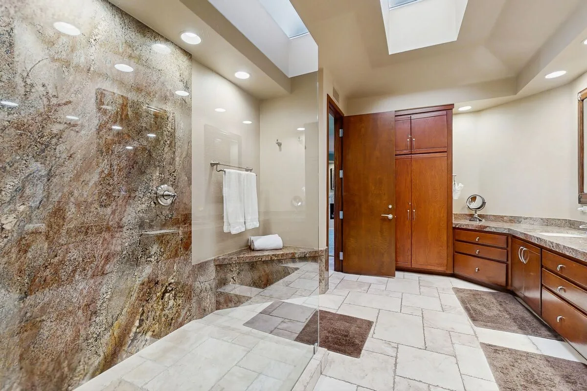 Escape to Luxury at PGA West-067092