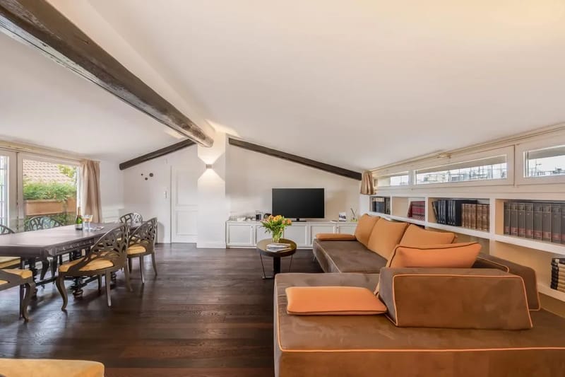 Beautiful 4BR House in Milan