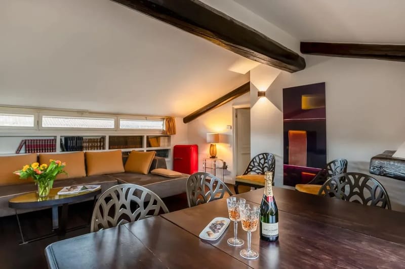 Beautiful 4BR House in Milan