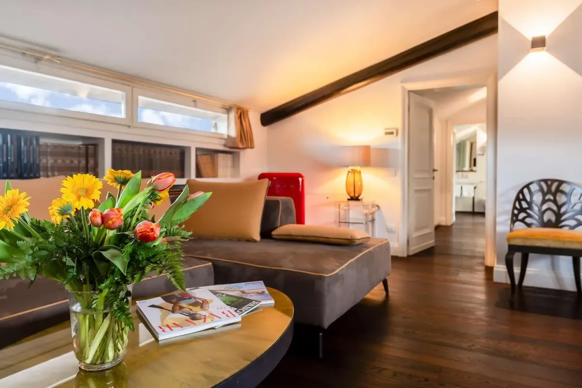 Beautiful 4BR House in Milan
