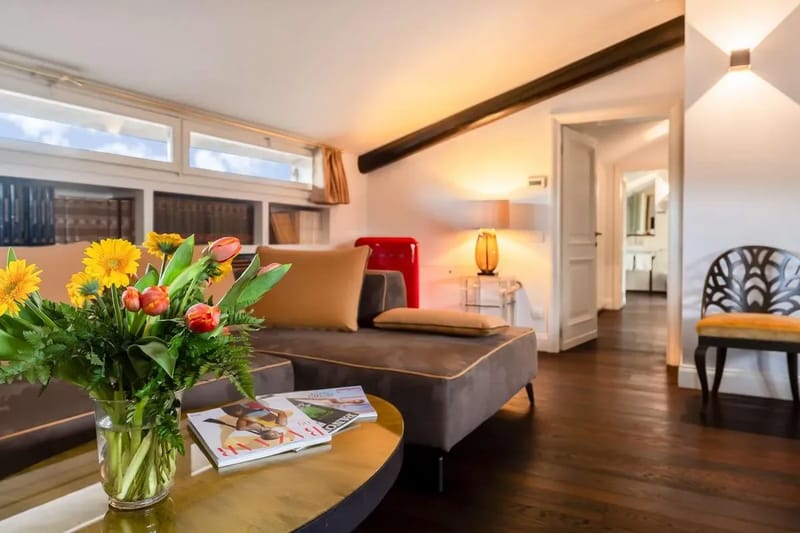 Beautiful 4BR House in Milan