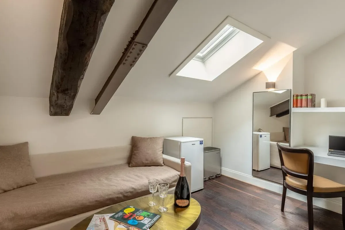 Beautiful 4BR House in Milan