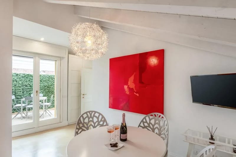 Beautiful 4BR House in Milan