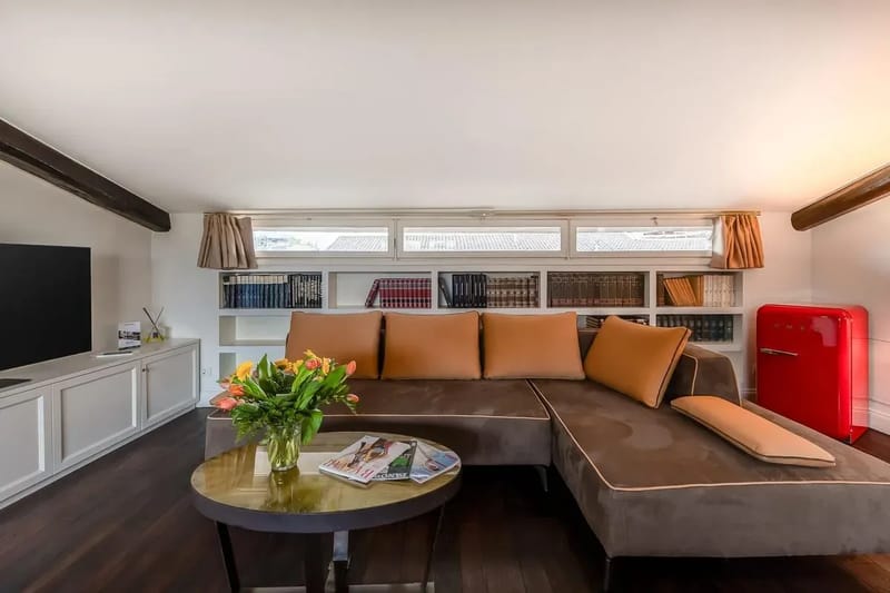 Beautiful 4BR House in Milan