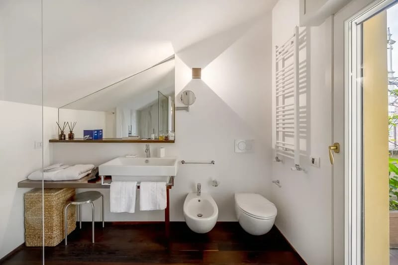 Beautiful 4BR House in Milan