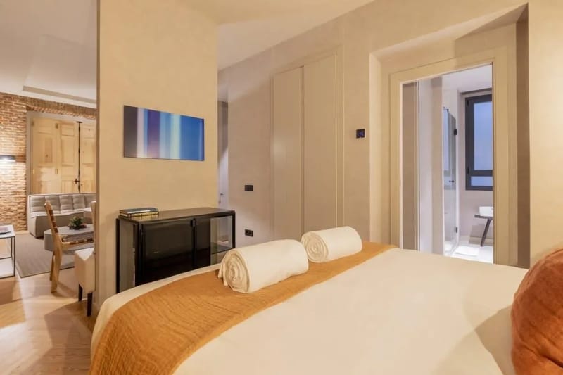 w *| Luxury 1BR at Palacio Real