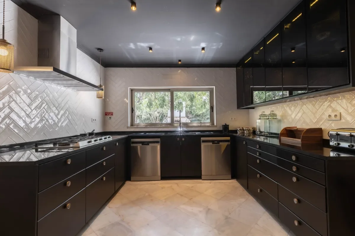 Granvila property
