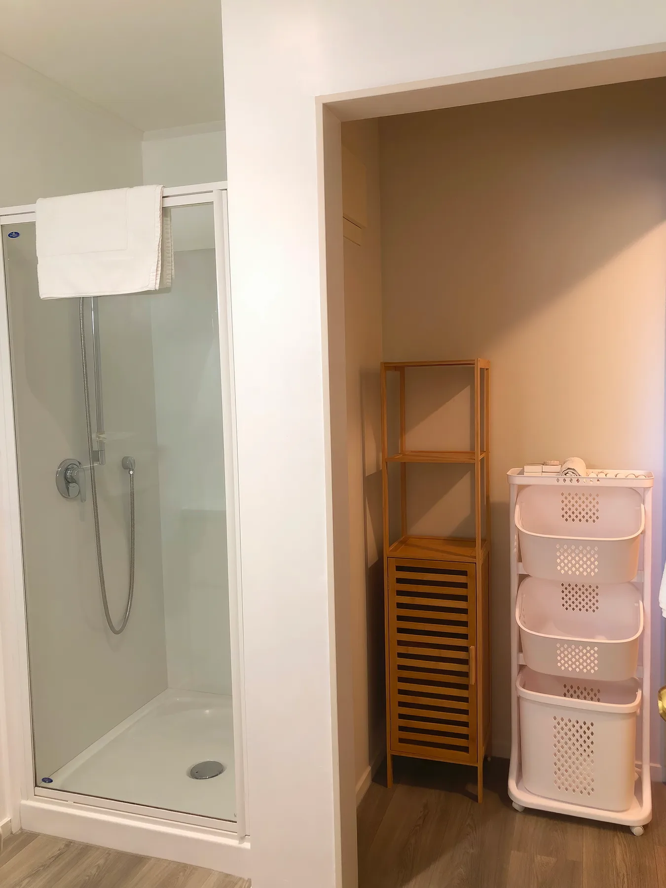 Estudio Alpha con cama king