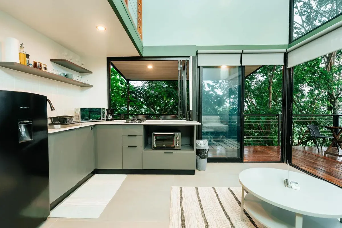 Stylish 1BR Hideout w/Jacuzzi near Playa Venao