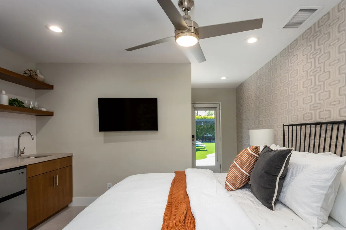 Draves Estate by WE