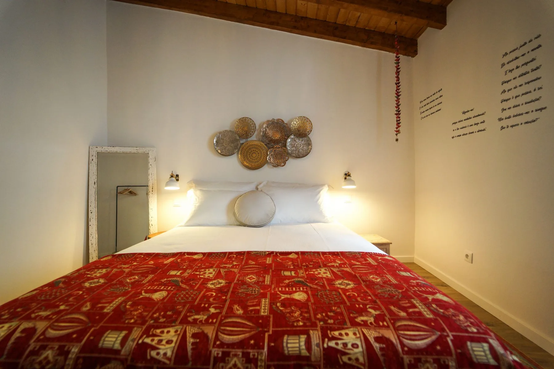 Al-Mutamid suite