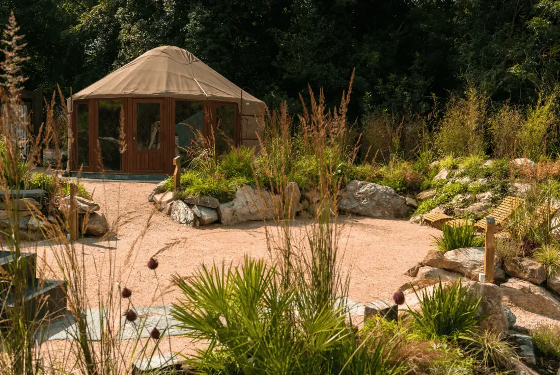 Yurta del jardín de bienestar