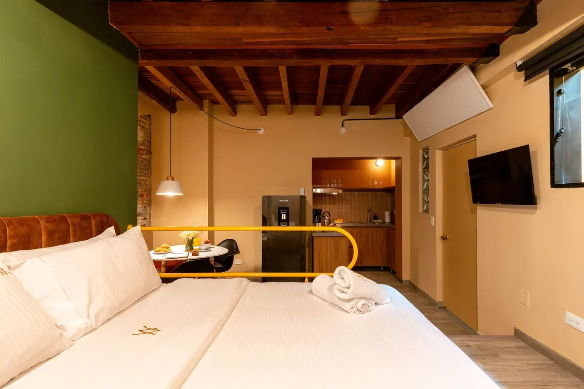 Compact 2BR in La Candelaria