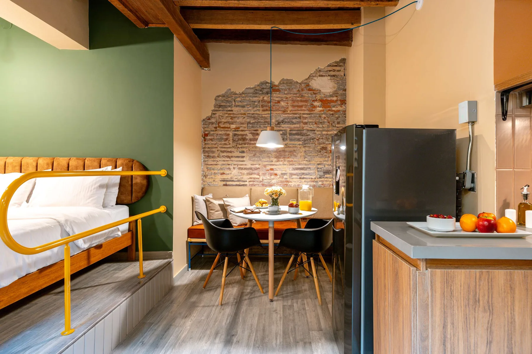 Compact 2BR in La Candelaria